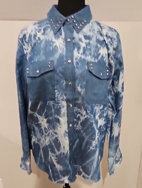 EVENT  Blue Tie-Dye Studded Button-Up Shirt for Men. Size L